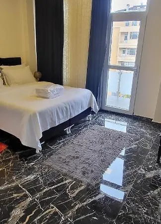 Taksim Meydani Manzarali Jakuzili Apartamento *
